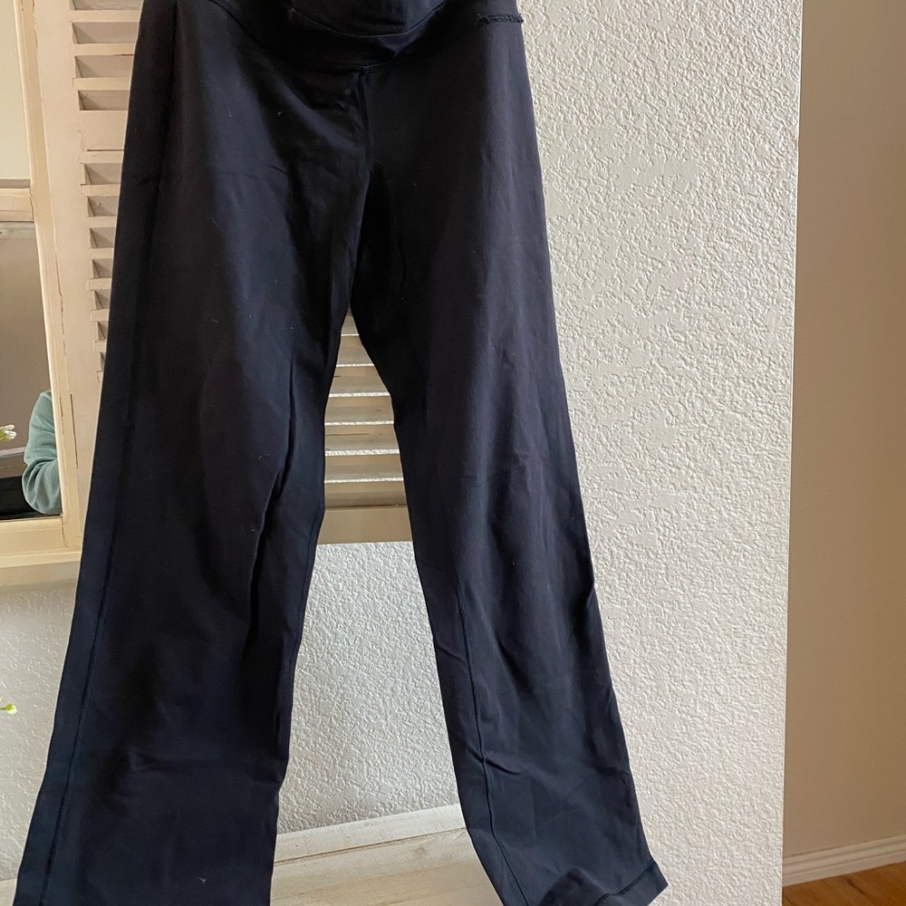 Lululemon Groove Pant size 8